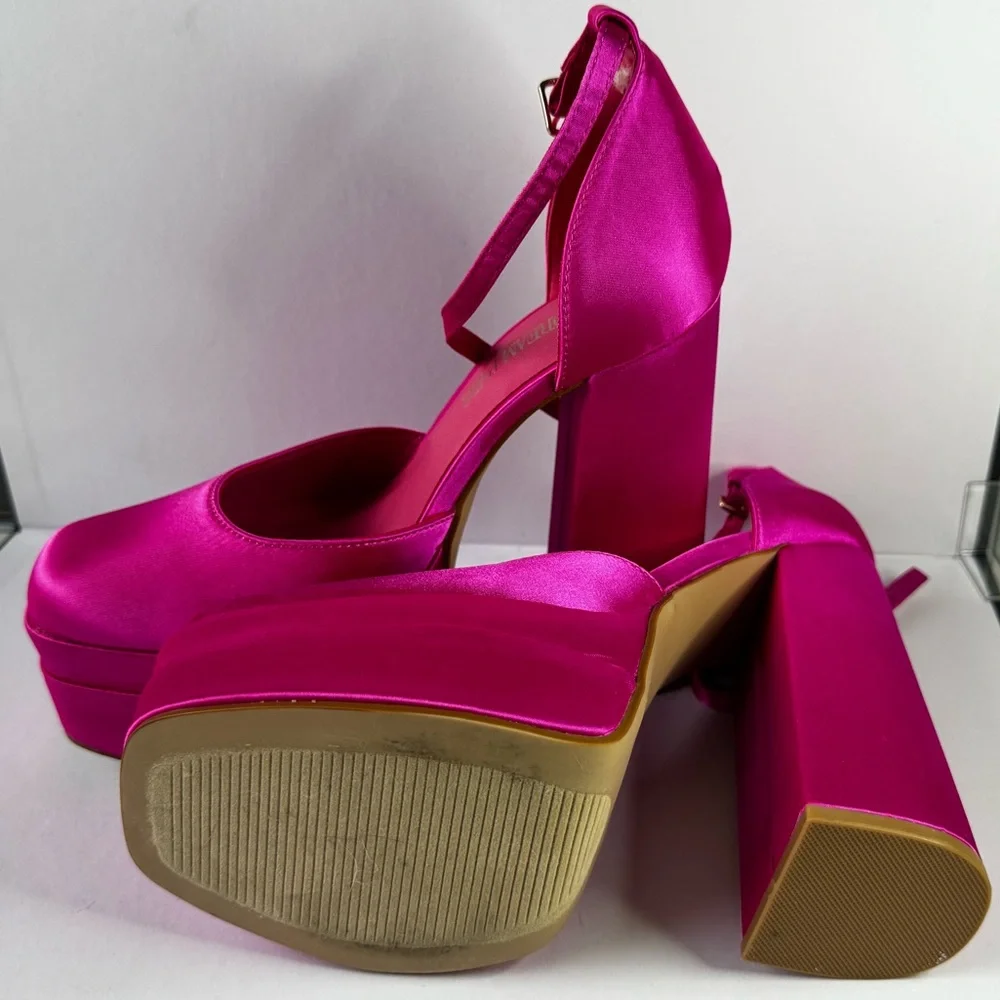 Barbie Hot Pink Platform Ankle Strap Block Heel Pumps Satin Size 8.5